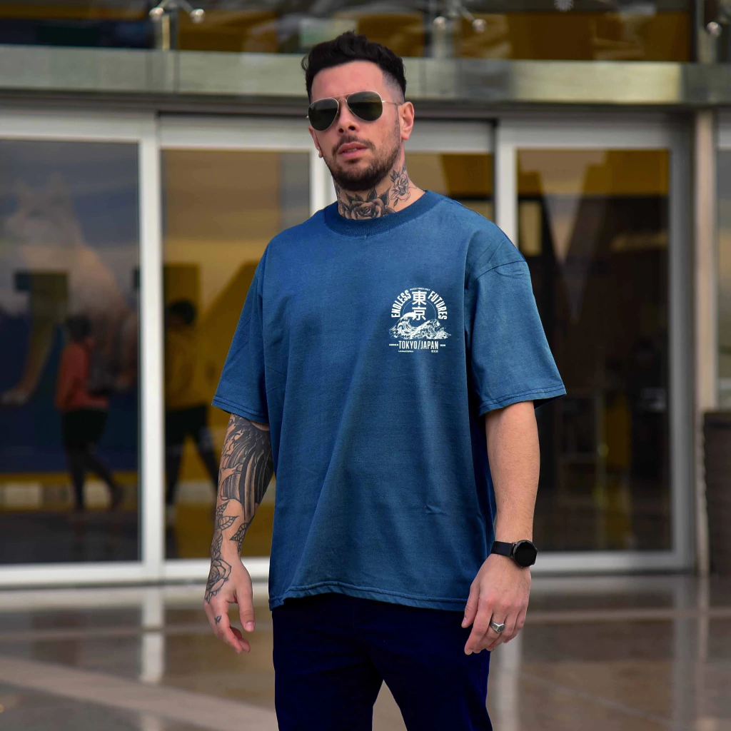 Remera oversize TOKIO ceruleo - Imagen 2